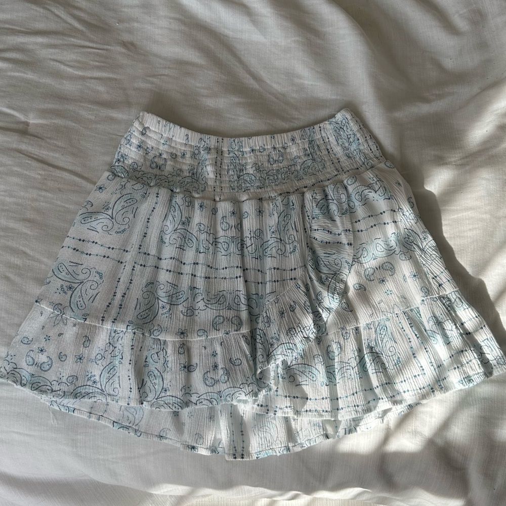 South Moon Under Two-piece matching set - Picture 2 of 3